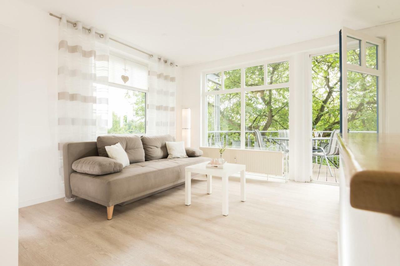 Weserwohnung - Bootshaus Urlaub Am Wasser 哈默尔恩 外观 照片
