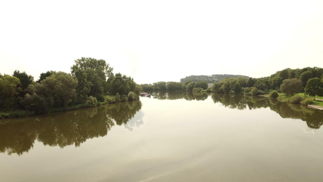 Weserwohnung - Bootshaus Urlaub Am Wasser 哈默尔恩 外观 照片